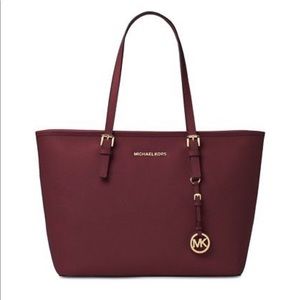 Michael Kors Jet Set Travel MD TZ Leather Tote